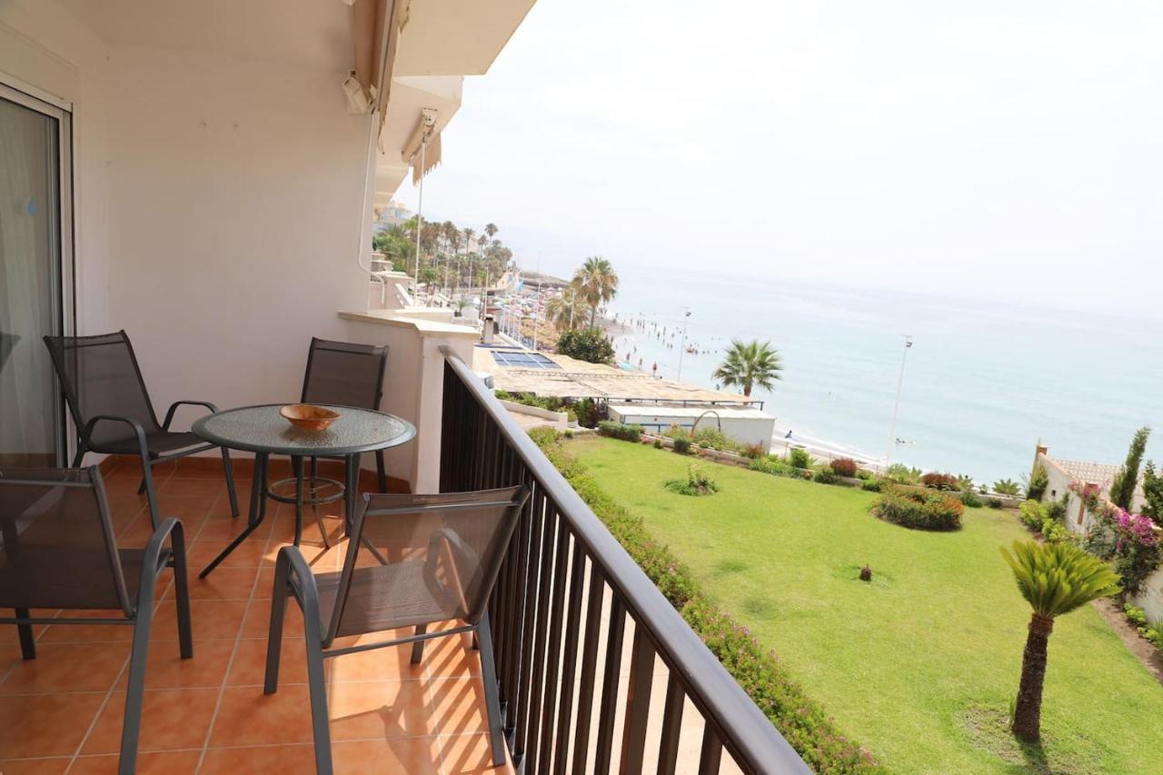 En Nerja. Primera Linea De Playa Apartment Nerja